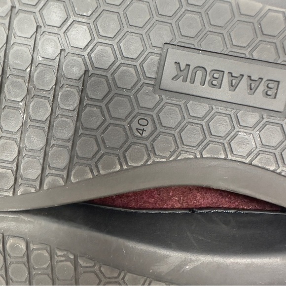 Baabuk Urban Wooler Wool Burgundy Casual Sneakers - Picture 9 of 9